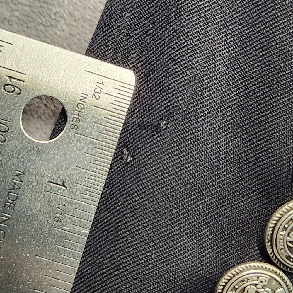 J. Victor Men's 46S Black 100% Wool Blazer Jacket Crest Buttons Flaws Canada 46